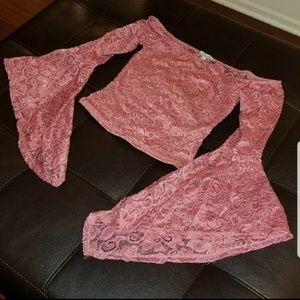 NWOT  Lace wide sleeve top